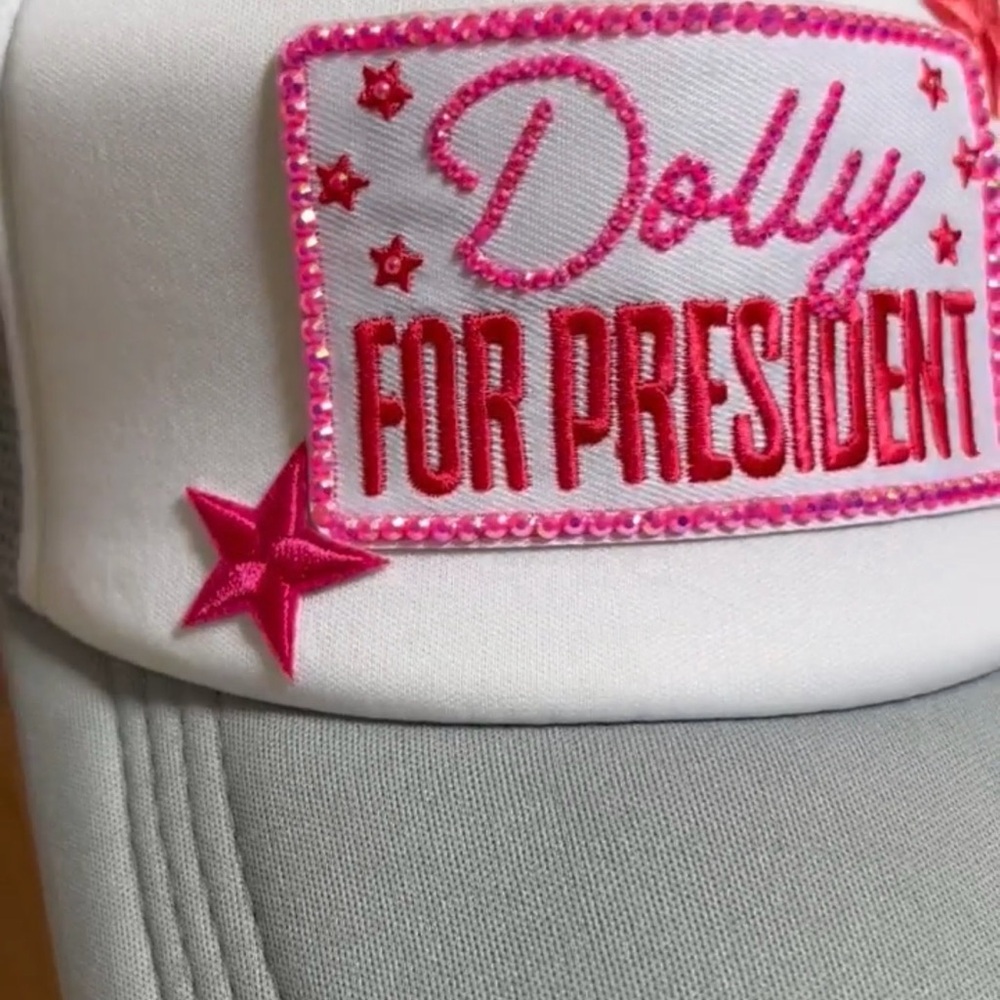 Trucker Hat Dolly 💕